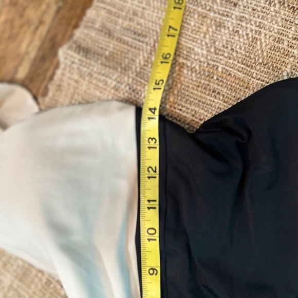 EUC - SUMMERSALT THE RUFFLE BACKFLIP SWIMSUIT - Picture 9 of 16